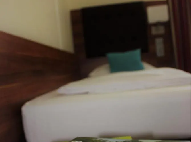 Germersheimer Hof Hotel 3*